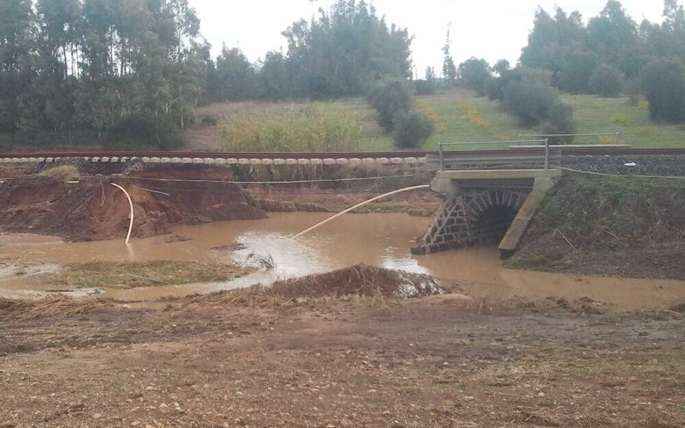 Alluvione - Rete ferroviaria interrotta Uras Pabillonis