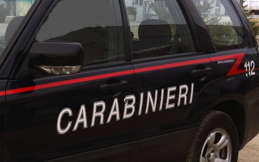 Carabinieri suv