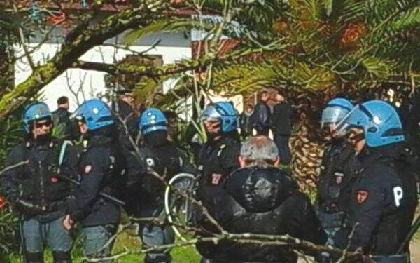 Arborea Casa Spanu Polizia - Foto Zoe Aramu