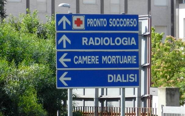 Oristano - ospedale San Martino cartelli