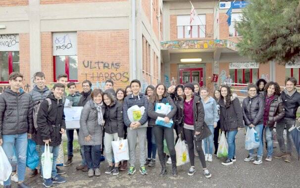 oristano- studenti - classico-assemblea-solidale