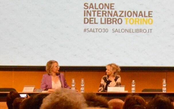 Torino - Salone Libro - maria de filippi e luciana littizzetto