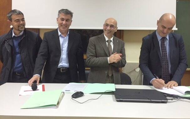 Cagliari - latte arborea uff scolastico firma accordo progetto educazione alimentare 30.11.2017