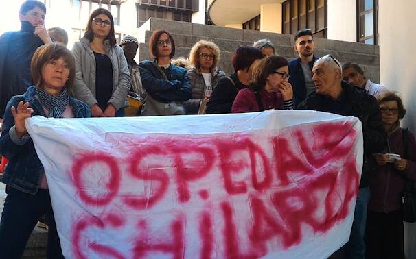 Cagliari protesta ospedale Ghilarza