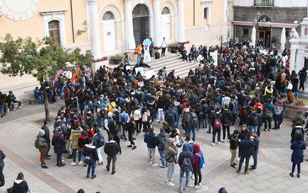 Oristano - manifestazione studenti - cambiamento climatico 16