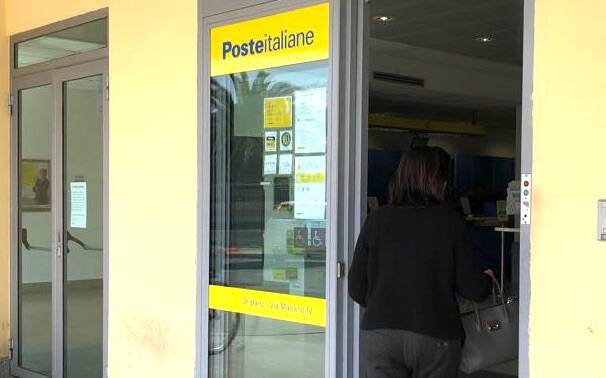 Oristano Poste italiane Via Mariano IV