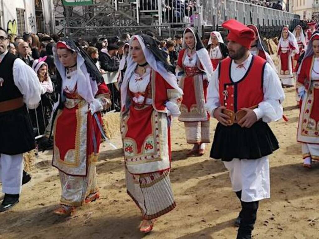 Sartiglia costumi sardi 4