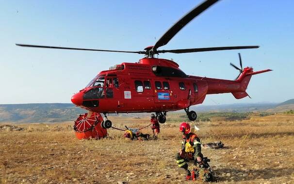 Incendi elicottero Superpuma