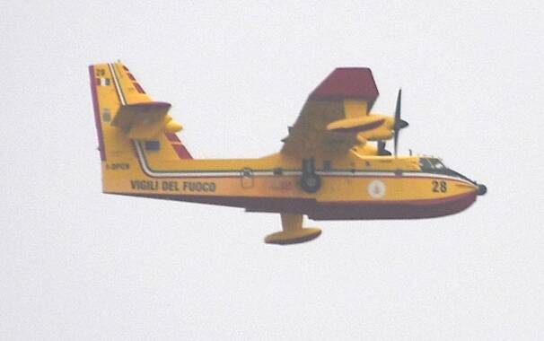 aereo Canadair-6