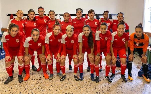 Atletico Oristano calcio femminile giornata contro violenza donna