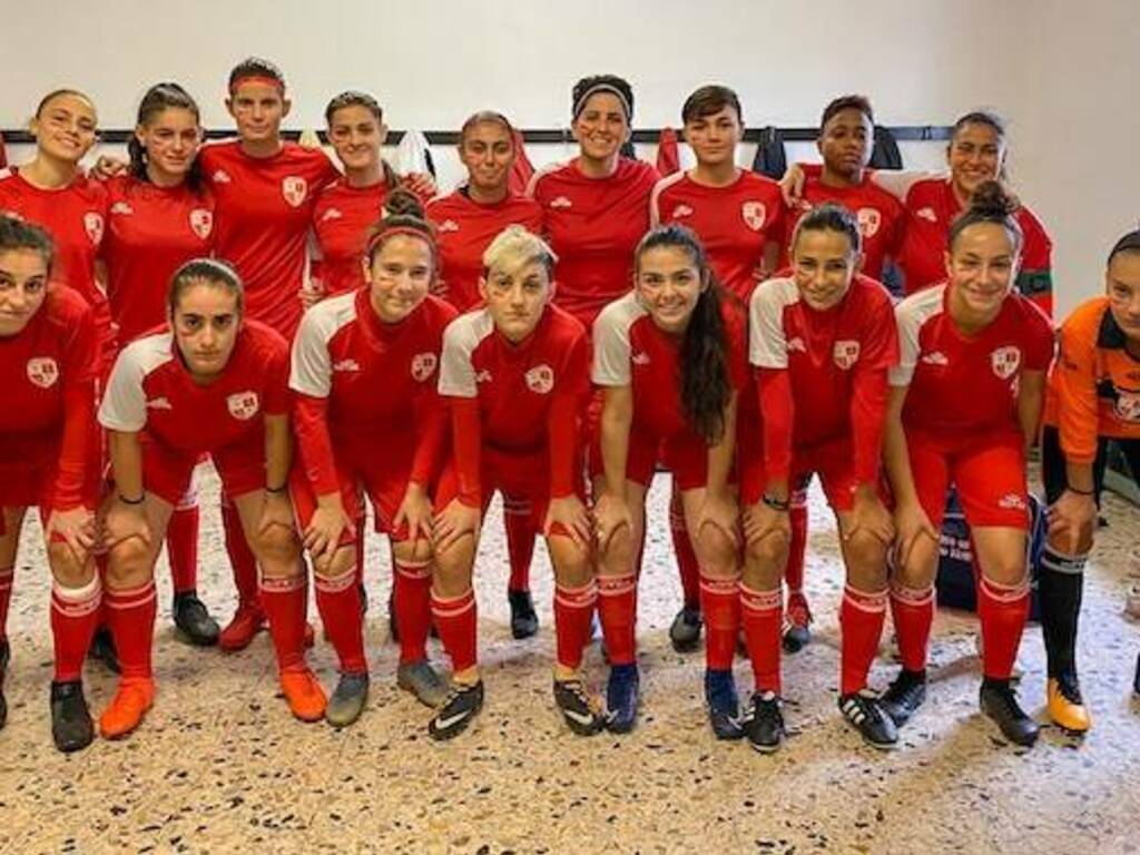 Atletico Oristano calcio femminile giornata contro violenza donna