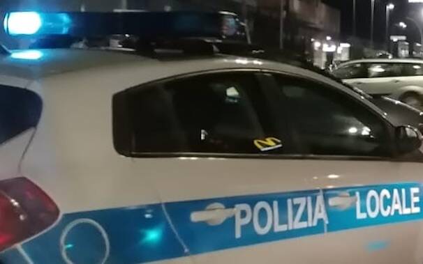 Polizia locale notte