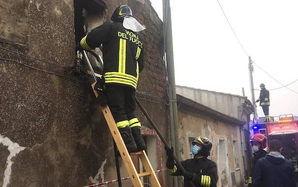 Terralba Vigili fuoco anziano morto