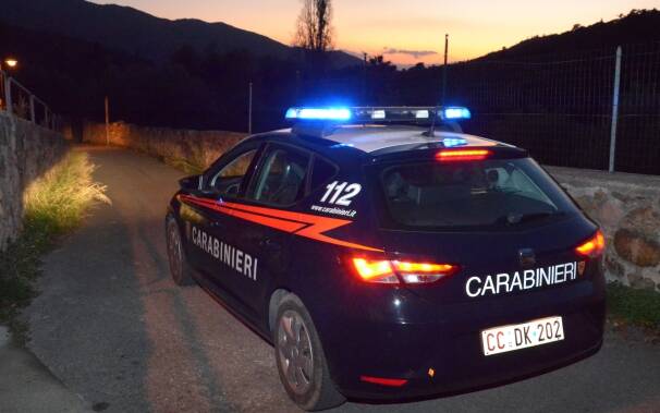 auto_carabinieri_controllo