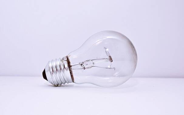 lampadina-energia-elettrica