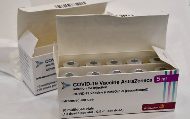 Vaccino - fiale - Astrazeneca