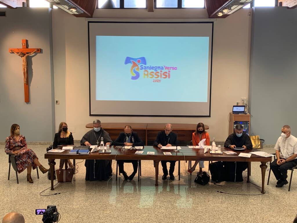 conferenza stampa cagliari Sardegna verso Assisi 2021