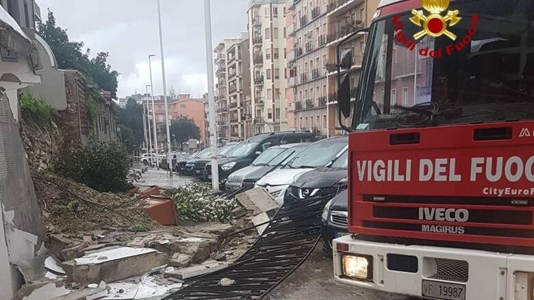 MAltempo Cagliari - crollo
