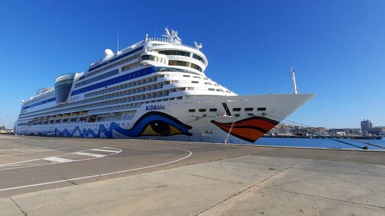 Porto Cagliari - prima nave crociera 2022