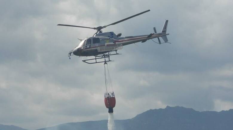 Elicottero antincendio Forestale