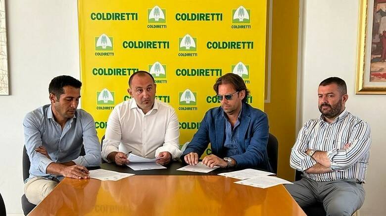La firma del "Patto del grano" tra Coldiretti e Molino Casillo