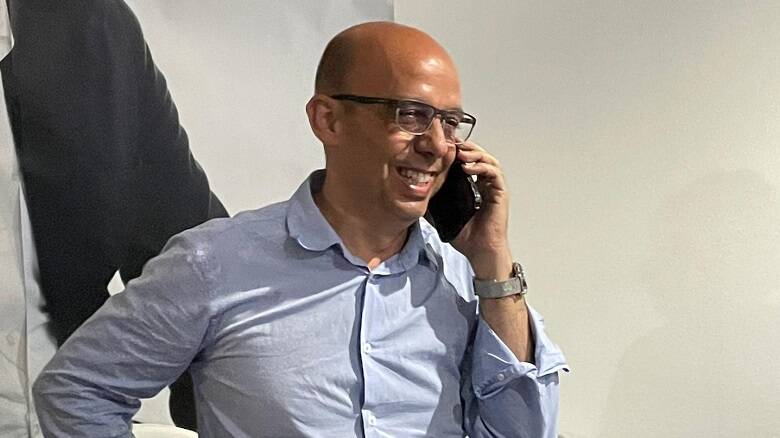 Massimiliano Sanna al telefono con Andrea Lutzu