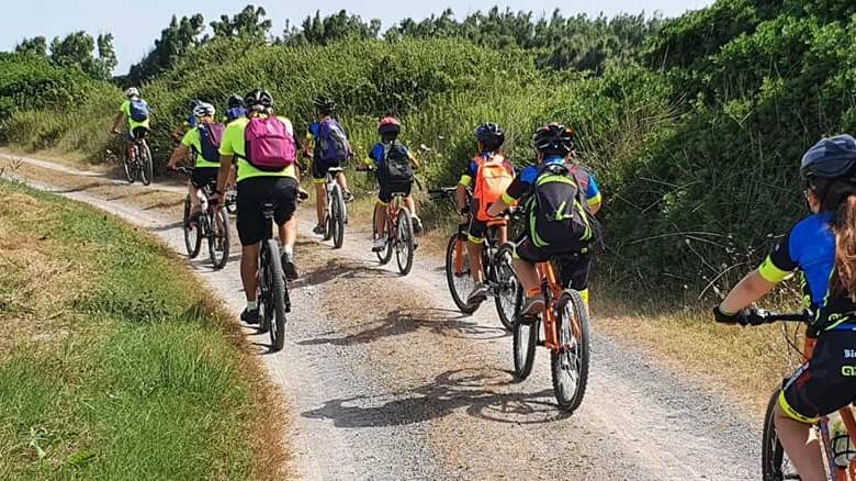 Ossidiana bike Marrubiu in viaggio verso la spiaggia di Arborea