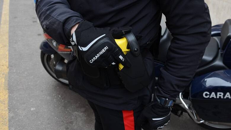 taser carabinieri