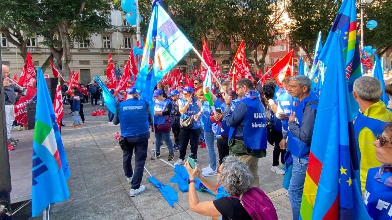 Manifestazione Cgil e Uil a Cagliari