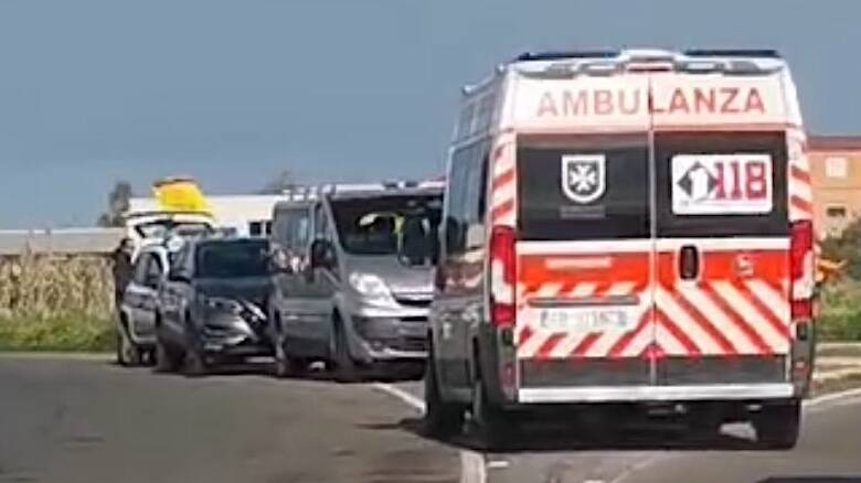 Cabras Oristano incidente stradale brabau ambulanza