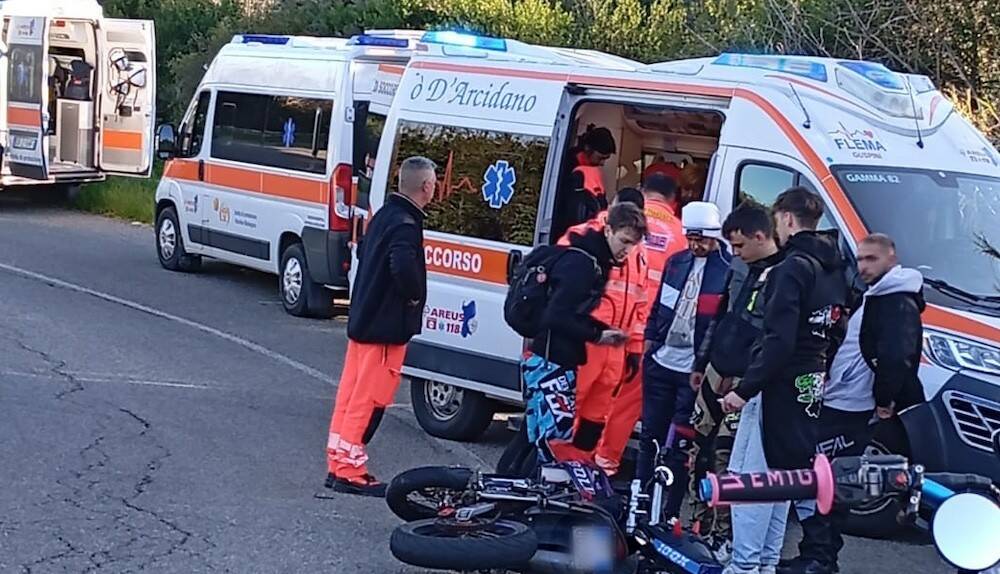Guspini Arbus incidente stradale motociclista del Veneto ferita