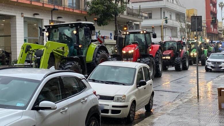Protesta trattori via Tirso