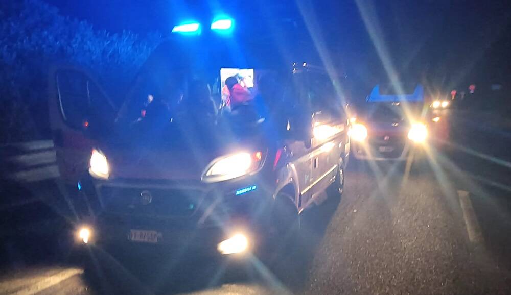 Marrubiu incidente stradale giovani investiti davanti discoteca notte ambulanza