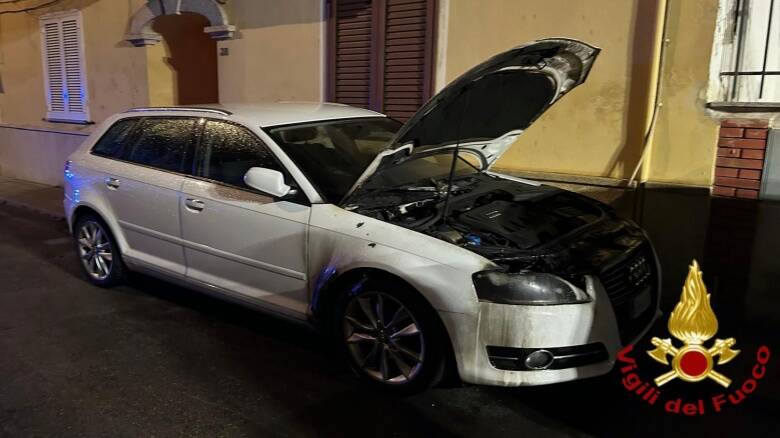 Auto incendiata - Olbia